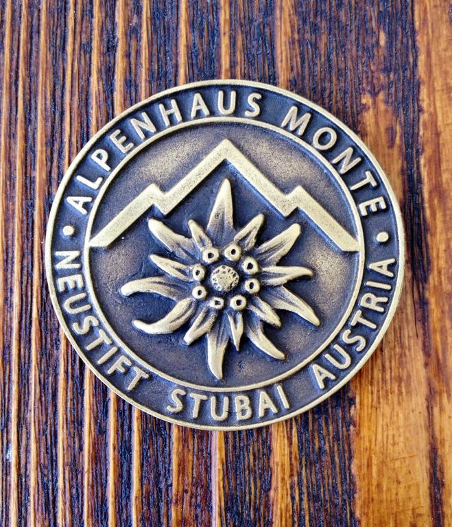 Alpenhaus Monte Ξενοδοχείο Neustift im Stubaital Εξωτερικό φωτογραφία
