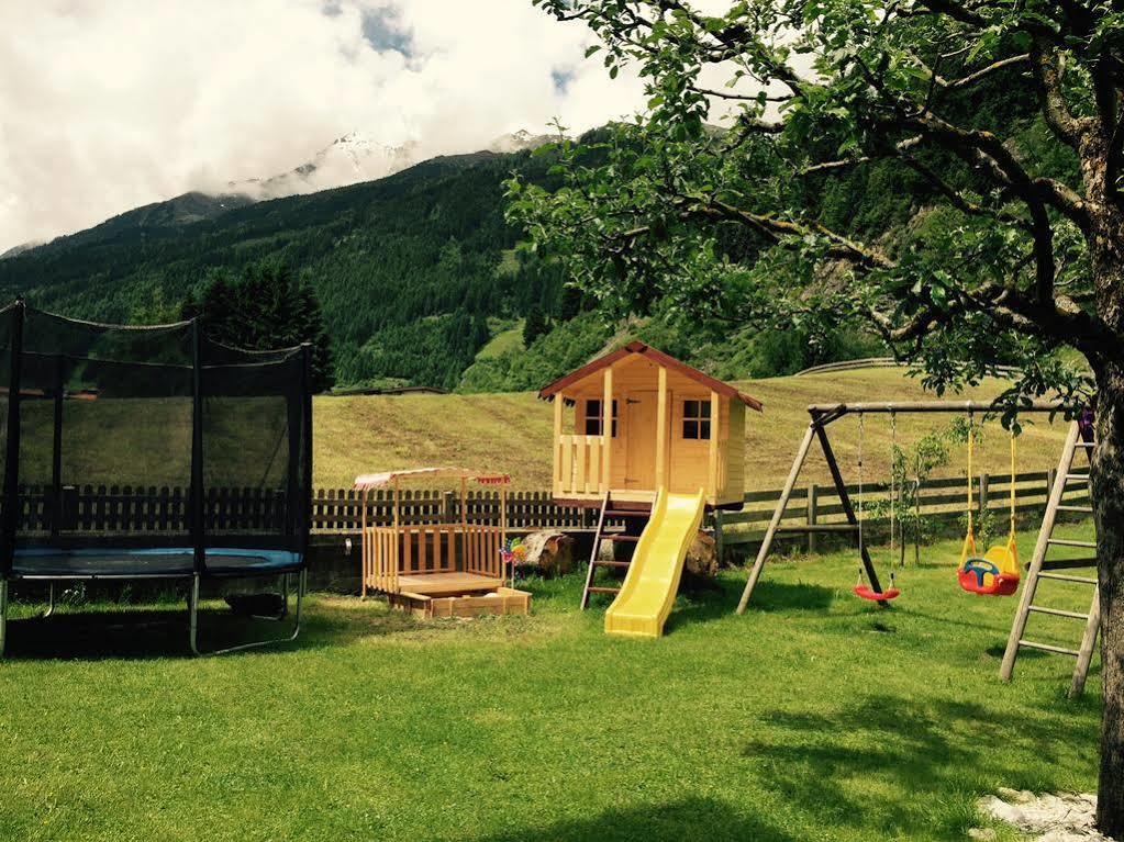Alpenhaus Monte Ξενοδοχείο Neustift im Stubaital Εξωτερικό φωτογραφία